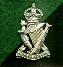 Image of the Royal Irish Rifles cap badge
